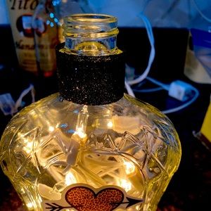 Leapord heart night light
